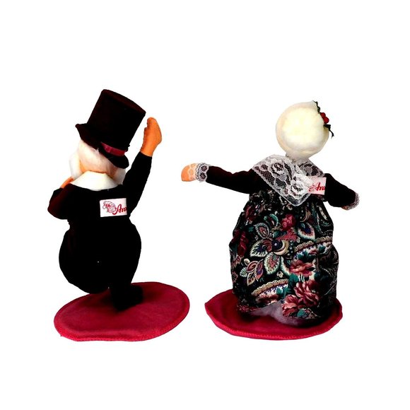 Vintage Annalee Victorian Mr and Mrs Santa Claus Burgundy Velvet 1993 - Picture 2 of 9
